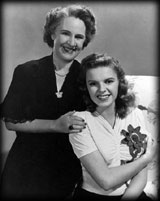 Judy Garland with mum Ethel Gumm